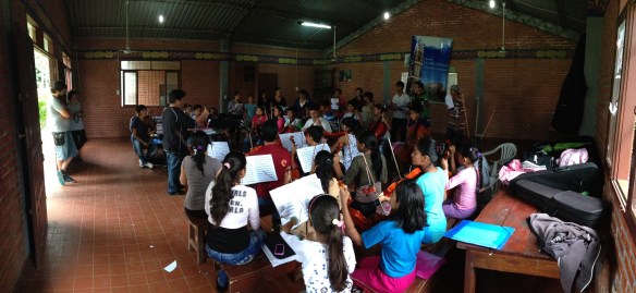 Concierto que nos hicieron de bienvenida